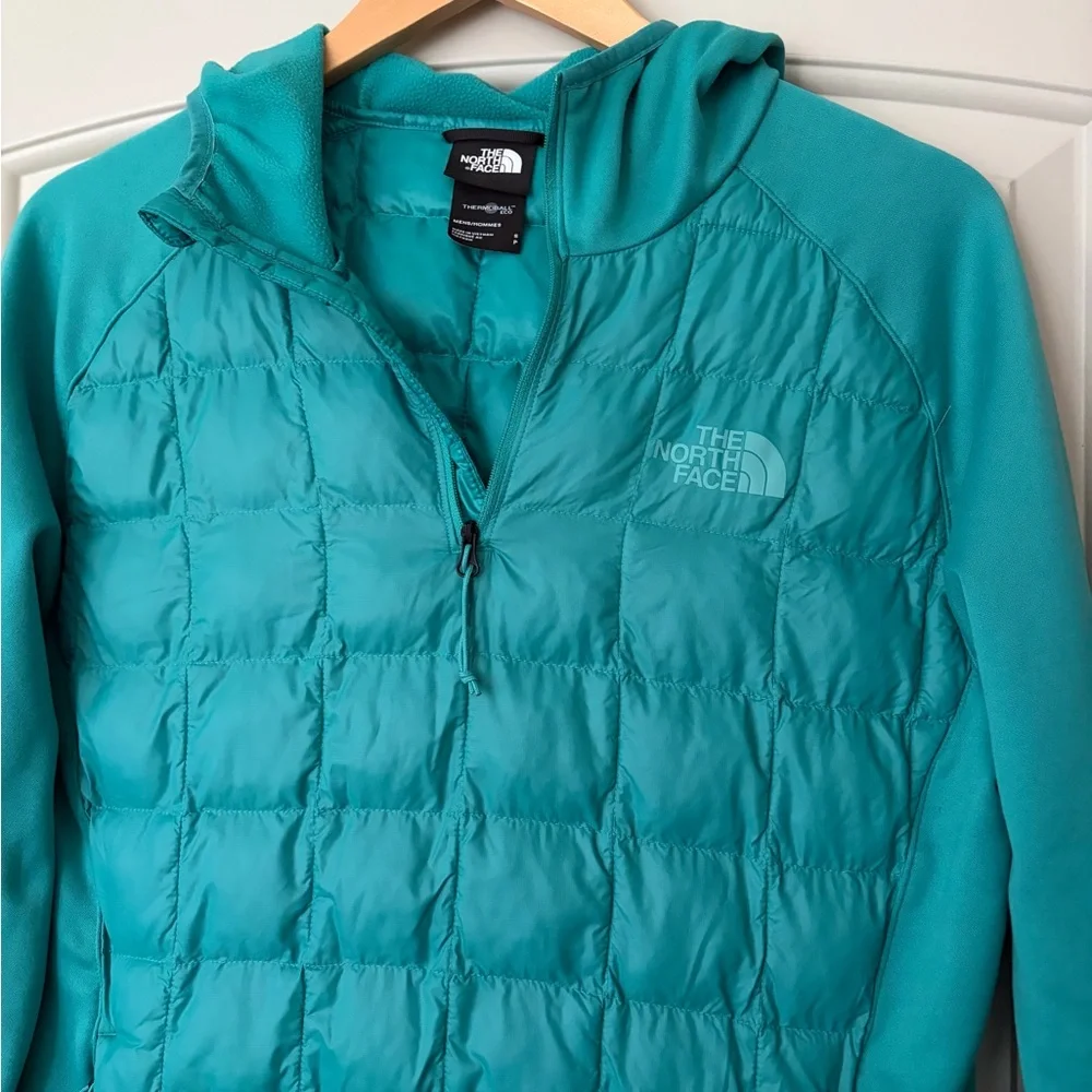 The North Face Men's ThermoBall Eco 2.0 Hybrid 1/4 Zip Hoodie - Teal Small
